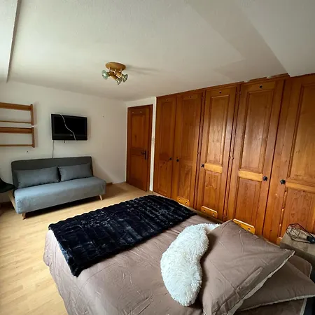 Week End 3 Apartment *